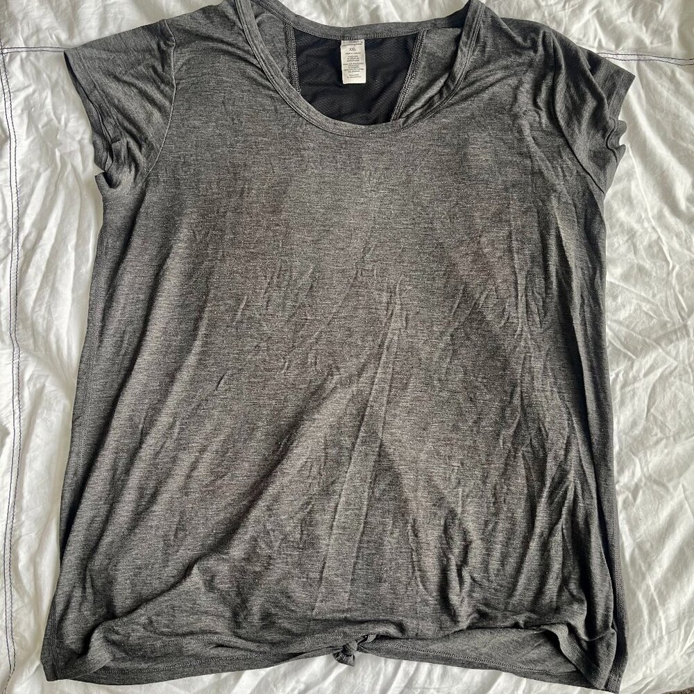Champion Short Sleeve Athletic Top Grey Mesh Cut Out Back